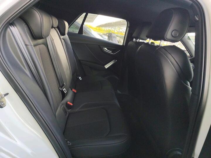 Audi Q2 (2) 35 Tfsi 150 s line