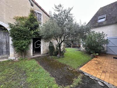 Maison - 144 m² - 6 pièces
