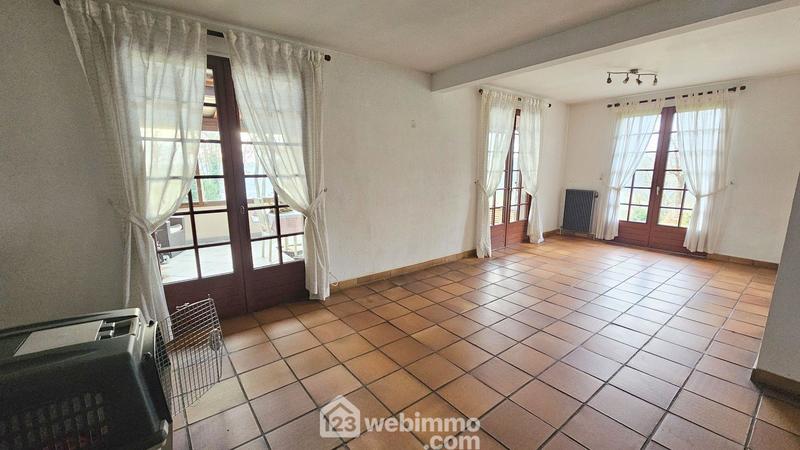 Maison - 171 m² - 6 pièces