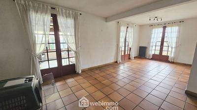 Maison - 171 m² - 6 pièces