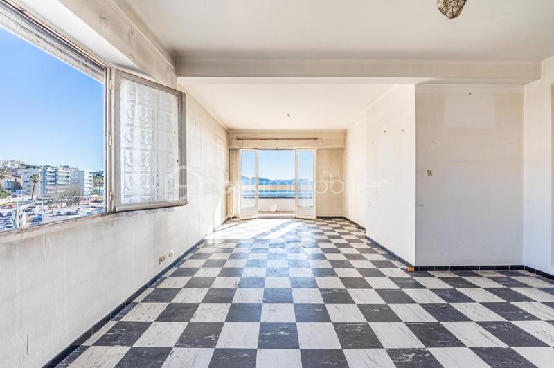 Appartement - 75 m² - 4 pièces