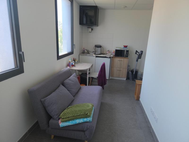 Local d'activité / Entrepôt - 91 m² - 7 pièces