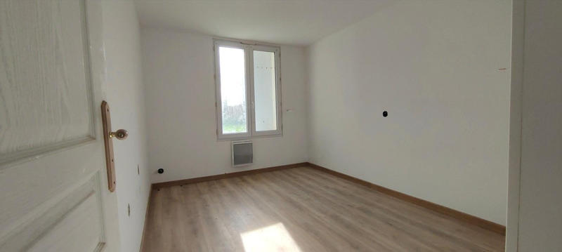 Maison - 101 m² - 8 pièces