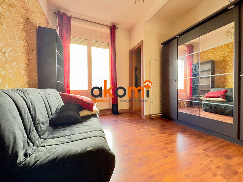 Appartement - 97 m² - 4 pièces