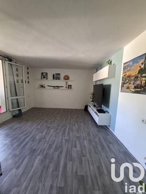Appartement - 80 m² - 4 pièces