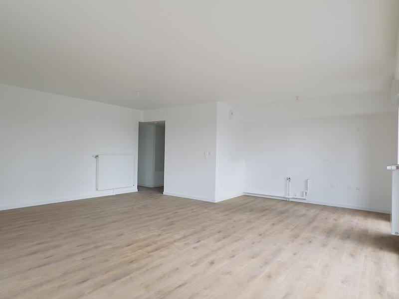 Appartement - 120 m² - 5 pièces