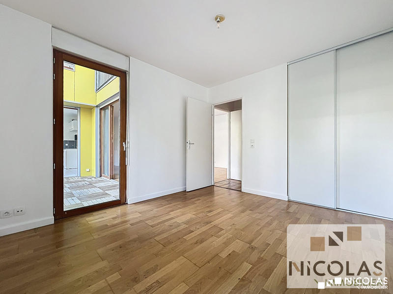 Appartement - 83 m² - 4 pièces