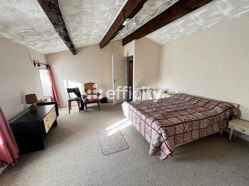 Maison - 150 m² - 7 pièces