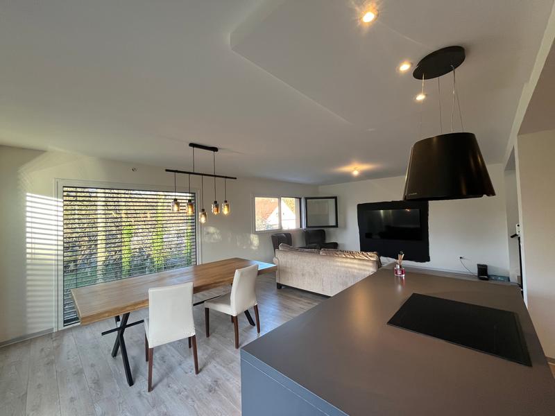 Maison - 140 m² - 6 pièces