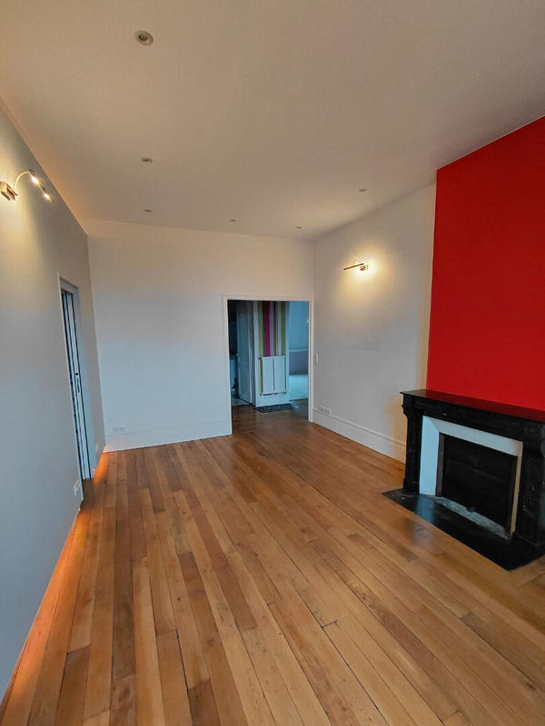 Appartement - 81 m² - 3 pièces