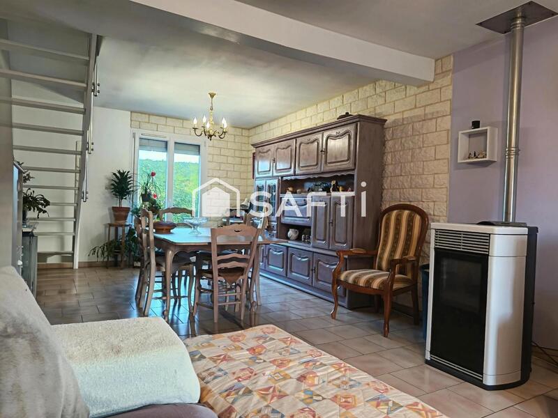 Maison - 110 m² - 5 pièces