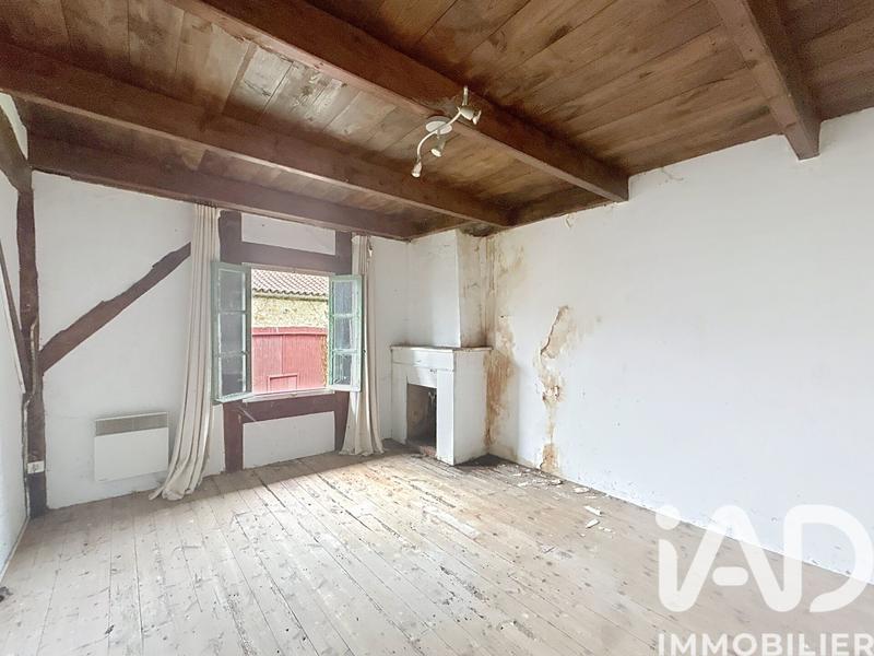 Maison - 231 m² - 10 pièces