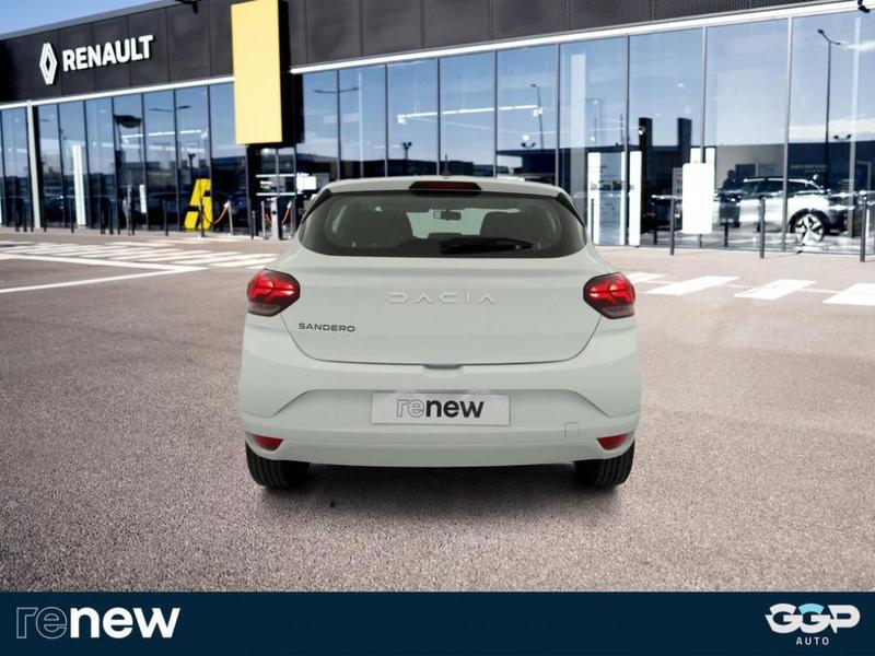 Dacia Sandero Eco-G 100 Essential