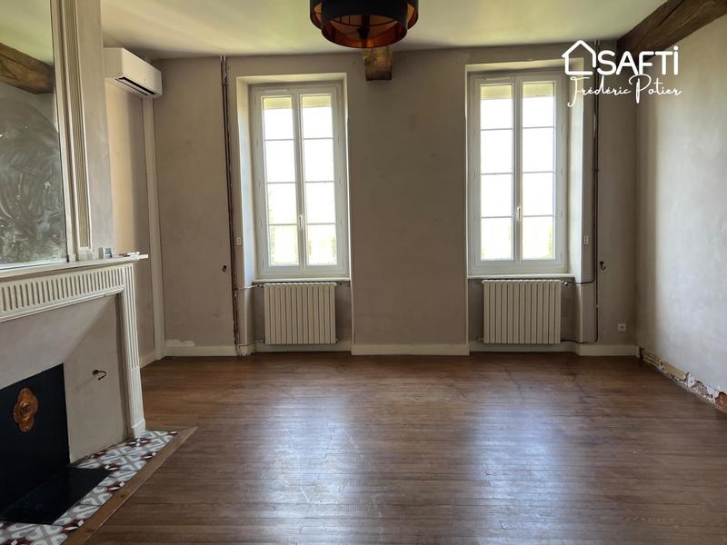 Maison - 240 m² - 7 pièces