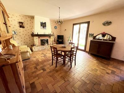 Corps de ferme - 270 m² - 12 pièces