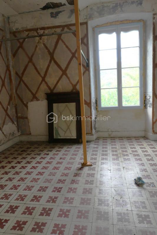 Propriété - 161 m² - 10 pièces