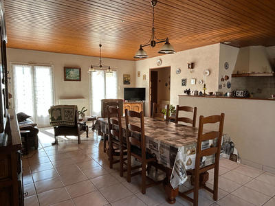 Maison - 133 m² - 6 pièces