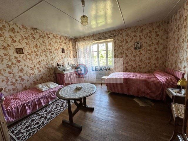 Maison - 90 m² - 3 pièces