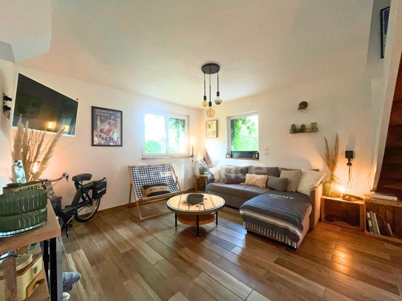 Maison - 200 m² - 7 pièces