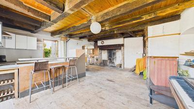 Maison - 92 m² - 4 pièces