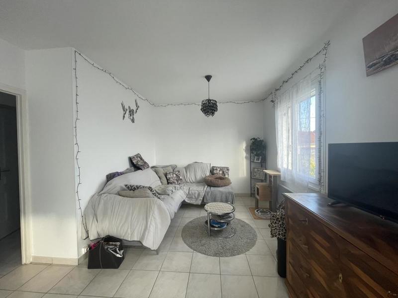 Maison - 92 m² - 3 pièces