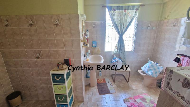 Maison - 136 m² - 6 pièces