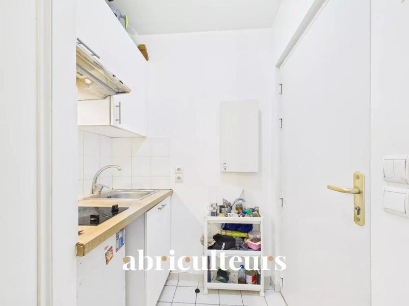 Studio - 17 m² - 1 pièce