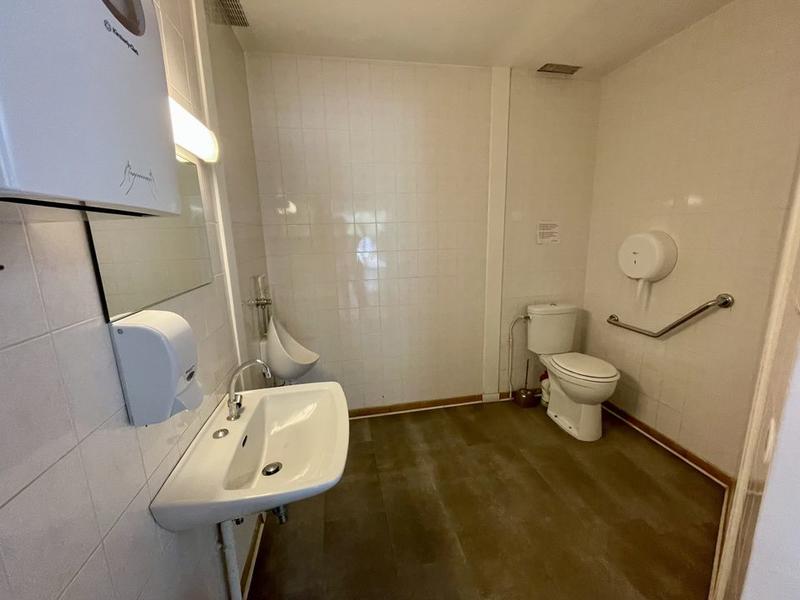 Bureau - 30 m² - 3 pièces