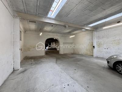 Immeuble - 250 m² - 2 pièces