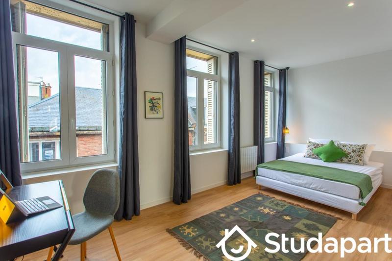 Chambre - 25 m² - 1 pièce