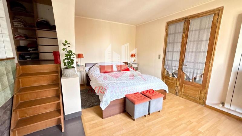 Maison de ville - 113 m² - 5 pièces