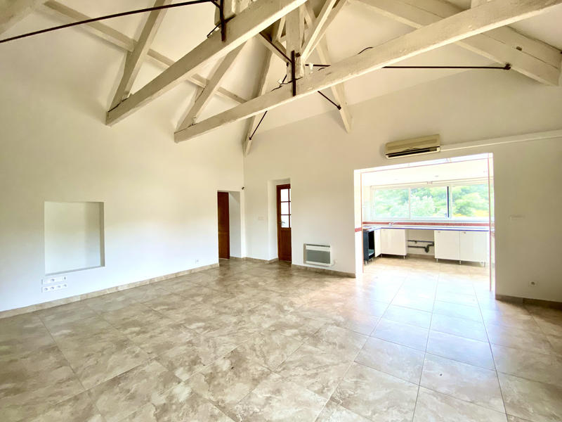 Appartement - 87 m² - 3 pièces