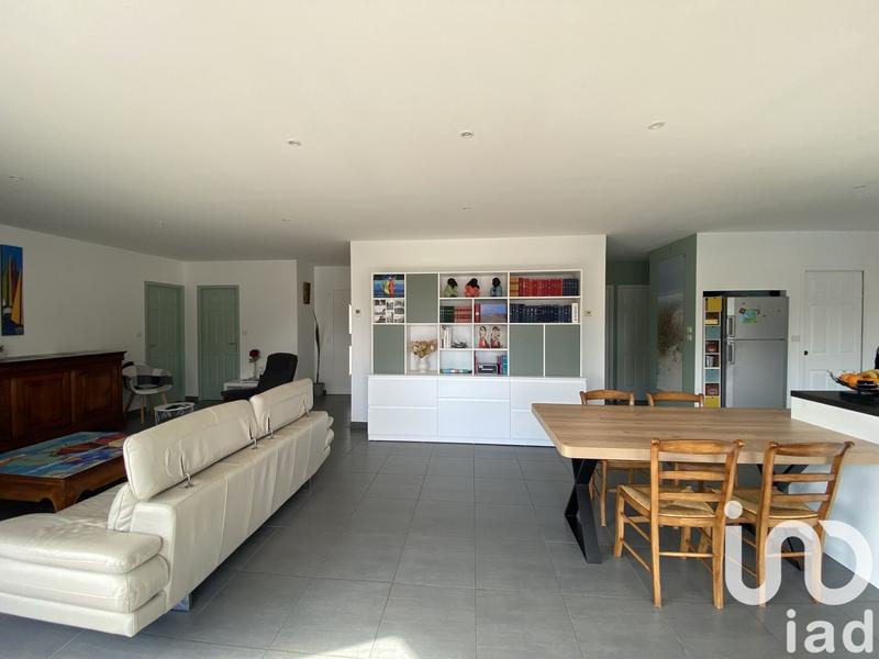 Maison - 169 m² - 5 pièces