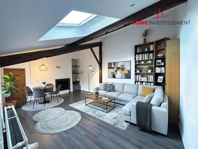 Appartement - 104 m² - 3 pièces