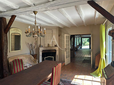 Maison - 170 m² - 8 pièces