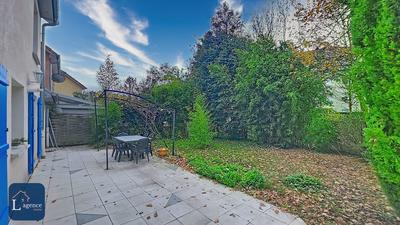 Maison - 103 m² - 5 pièces