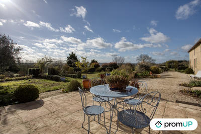 Maison ancienne - 138 m² - 4 pièces