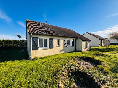 Maison - 82 m² - 5 pièces