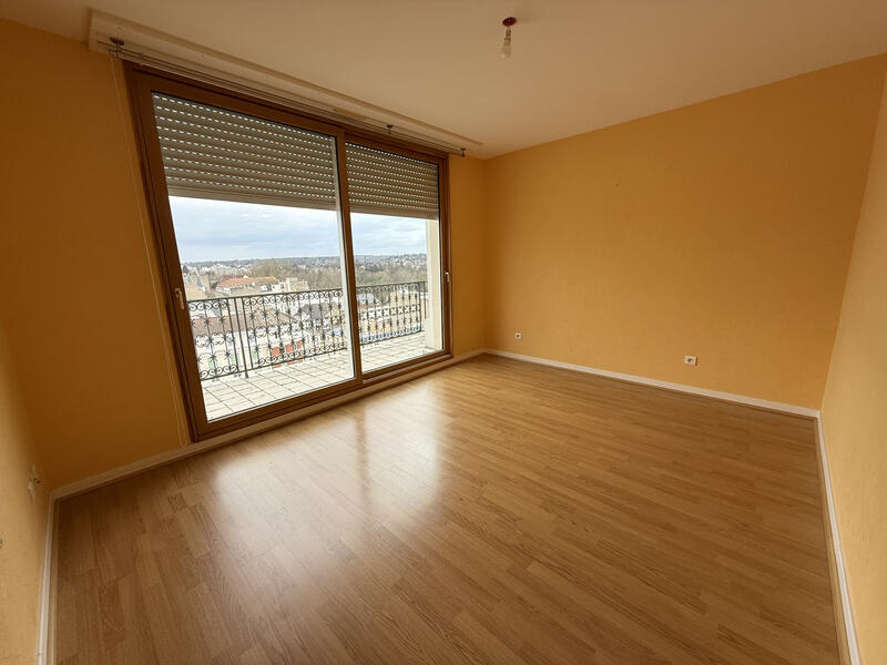 Appartement - 77 m² - 3 pièces