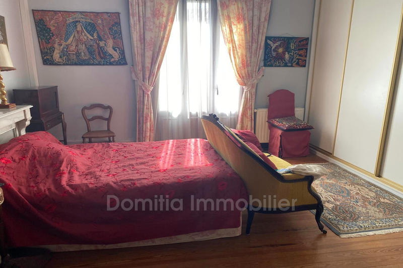 Propriété - 270 m²