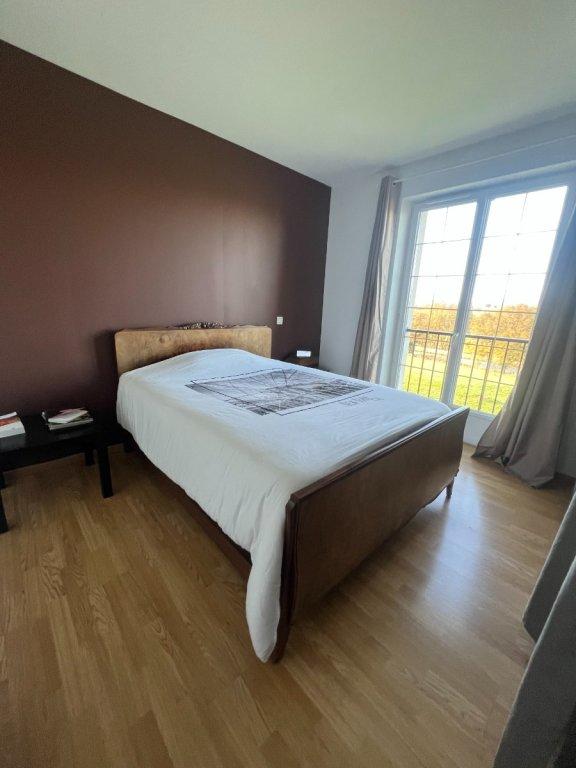 Maison - 185 m² - 6 pièces