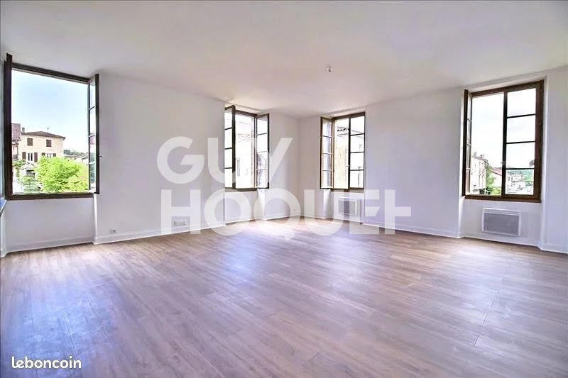Appartement - 79 m² - 3 pièces