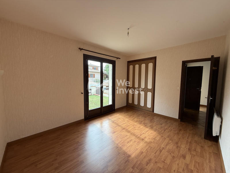 Maison traditionnelle - 140 m² - 5 pièces