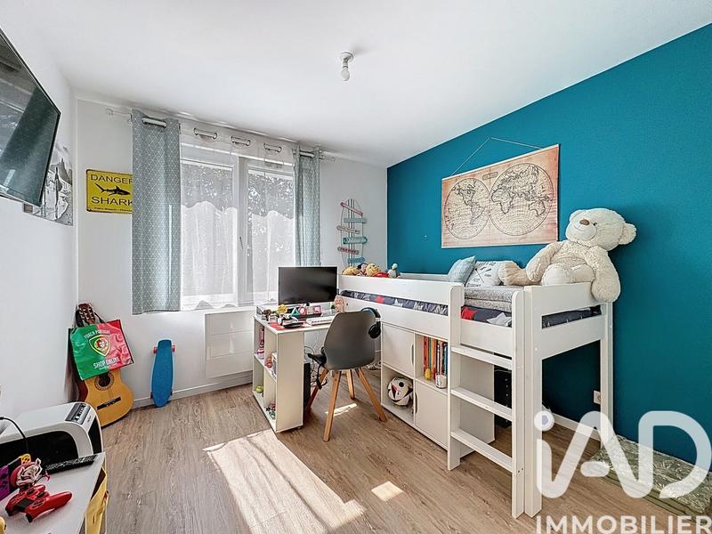 Maison - 185 m² - 8 pièces