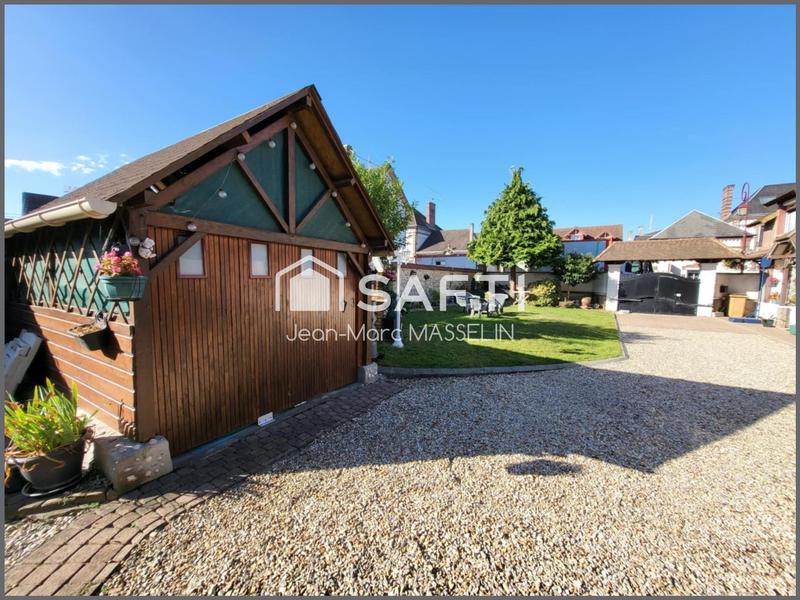 Maison - 145 m² - 6 pièces