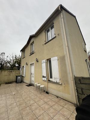 Maison - 107 m² - 5 pièces