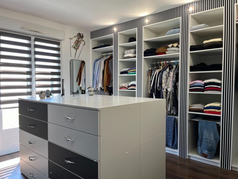 Maison - 240 m² - 8 pièces