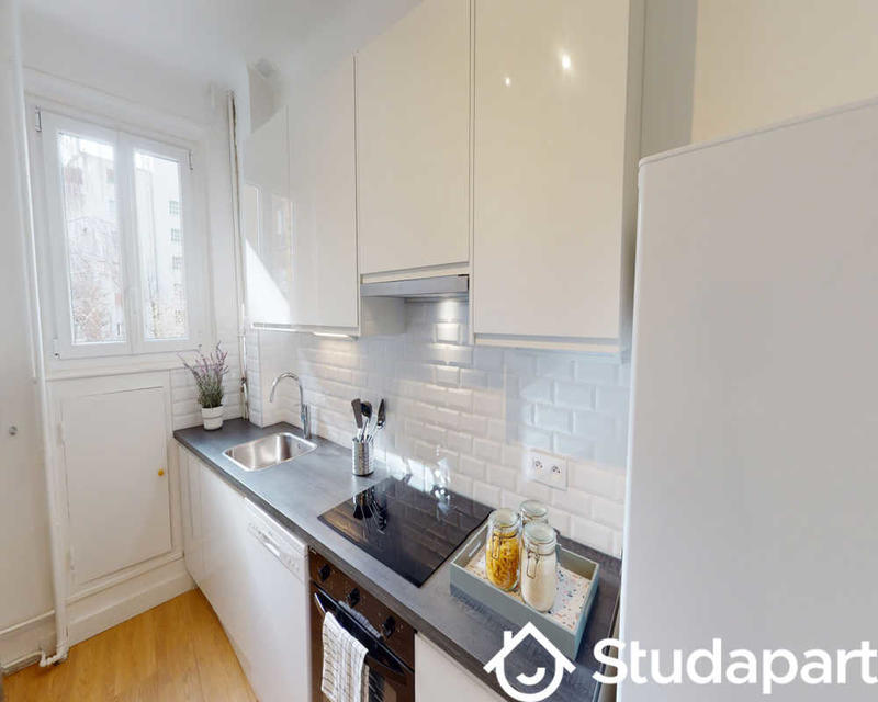 Chambre - 90 m² - 1 pièce