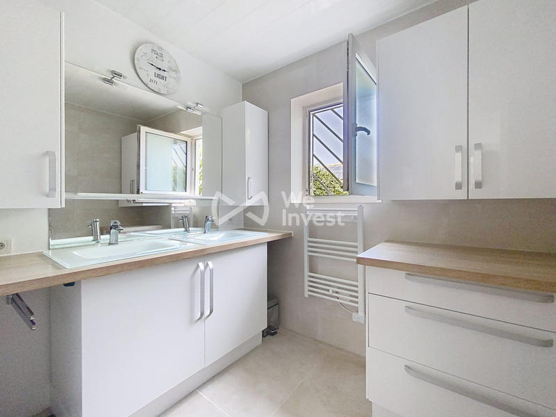 Maison - 175 m² - 5 pièces