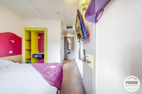 Chambre - 13 m² - 1 pièce